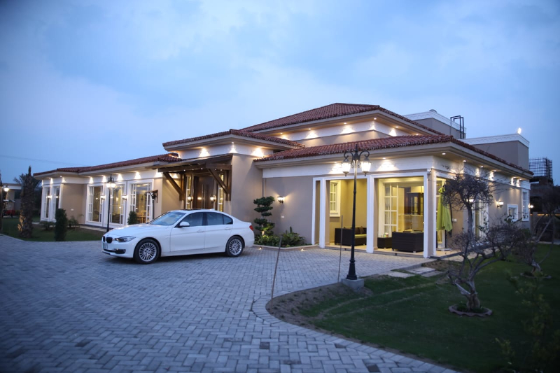 2 KANAL CLASSY HOUSE FOR SALE IN VALENCIA TOWN, BLOCK-G LAHORE