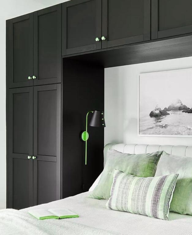 9 Modern Wall Cabinet Designs For Small Bedroom On A Budget   Wall Mounted Storage Cupboards 