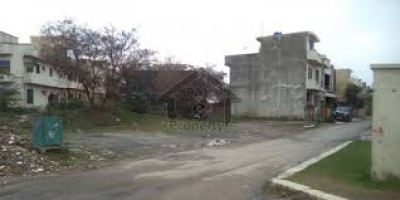 5 Marla Commercial Plot Available For Sale in G 8/4 Islamabad
