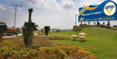 10 Marla  Location on Main Road, Residential Plot For Sale in Top City Phase-1, Islamabad