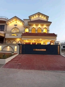 666 ghaz Triple Storey House for sale in F-11 Islamabad
