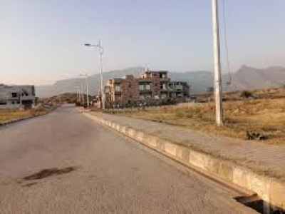 5 Marla Beautiful Location Residential Plot For Sale in E-12/2 Islamabad