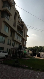 444 Sqyd plaza for sale in diplomatic enclave Islamabad