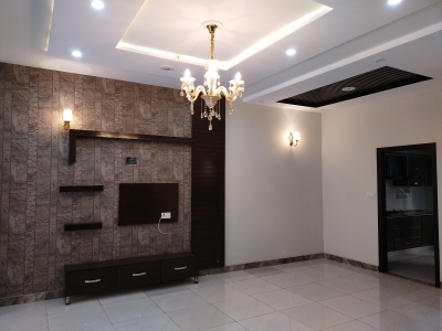 5 Marla Brand New House In Eden Residentia College Road