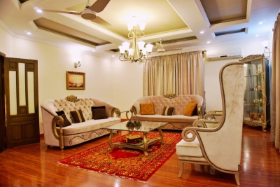 Luxury 1 Kanal Double story house for sale in Sector E 11/4 Islamabad