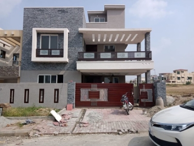 10 Marla house for sale in Bahria Town phase 8