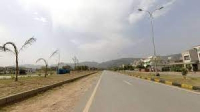 10 Marla Plot Available For Sale in D 12/1 Islamabad