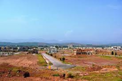 Well Located  10 Marla  Plot Available for sale In Bahria Town phase 8 Rawalpindi