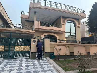 16 Marla Full House Available for Sale in G 10 Islamabad