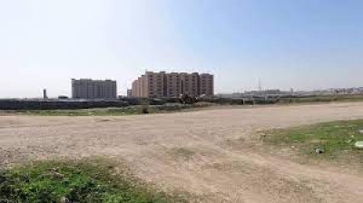 7 Marla J Block plot for sale in Gulberg Greens Islamabad 