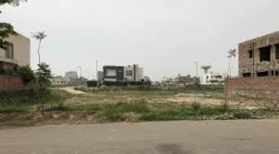  5 Marla residential Plot in Bahria Enclave  Islamabad available for sale 