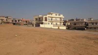 1 Kanal Conner Plot for sale in CDA sector E-12/4 Islamabad 