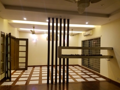 Magnificient House for Sale in Prime Location of DHA Lahore