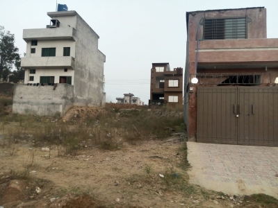 5 Marla Parkface Corner Plot For Sale I-15/4   islamabad