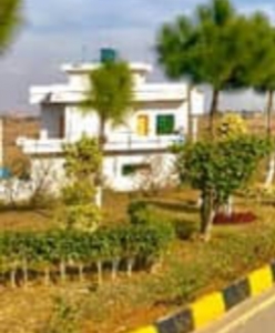 252 sq.yd corner plot for sale in university town block F series 1-A/10-A Islamabad