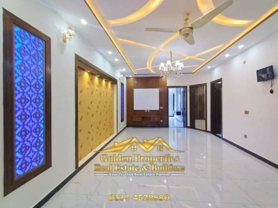 10 MARLA DOUBLE UNIT HOUSE FOR SALE IN BAHRIA TOWN PHASE 3 RAWALPINDI