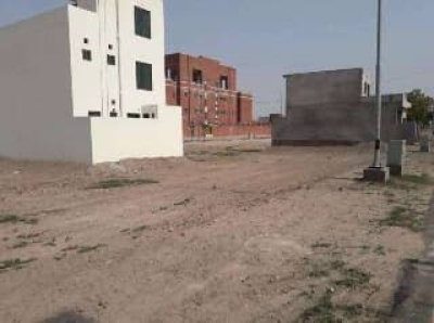 10 Marla ideally located Plot for sale in G-13/3 Islamabad