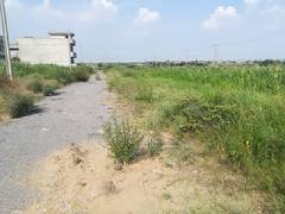 Beautiful 5 Marla Residential Plot For Sale I-16/2 Islamabad