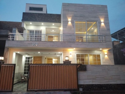 F-Block 7 Marla double-storey house for sale Gulberg Residencia Islamabad 