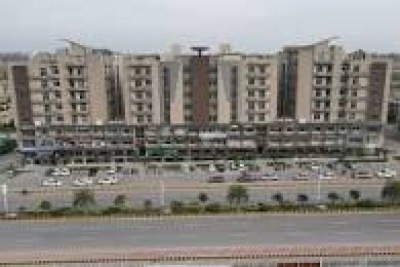 ONE BED APARTMENT FOR SALE IN LUXUS MALL & RESIDENCY GULBERG GREENS ISLAMABAD