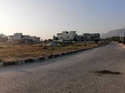 10 Marla Prime Location Residential Plot For Sale in E-12/4 Islamabad