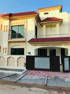 Beautiful and luxurious 7 Marla brand new house