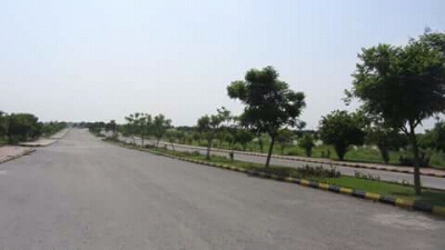 7 marla category plot for sale in i-15/1 Islamabad