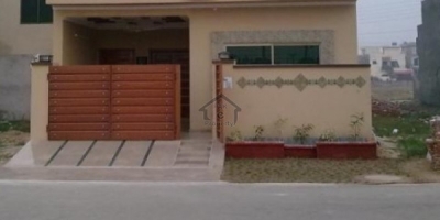 House Available For Sale in i-10/1 Islamabad