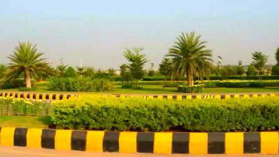 7 marla develop ready to construct plot for sale available in gublerg residencia islamabad