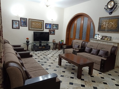 F10,2 ROOM AVAILABLE FOR RENT