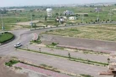 8 Kanal Developed Possession Plot Available For Sale In I 10/4 Islamabad