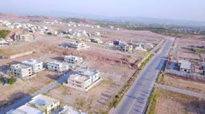 F-1 Sector 1 kanal plot available for sale in Bahria Enclave, Islamabad