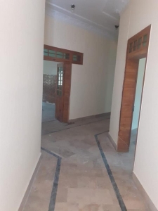 1 Kanal Street Corner Beautiful Location House Available For Sale in G-11/2 Islamabad