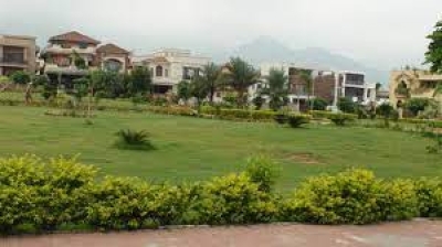1 Kanal Main Double Road Location Residential Plot For Sale in Multi Garden-B-17, Islambad