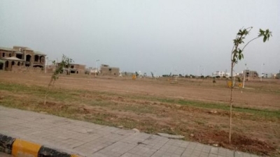 5 Marla Beautiful Plot For Sale Bahria Town Phase 8  islamabad