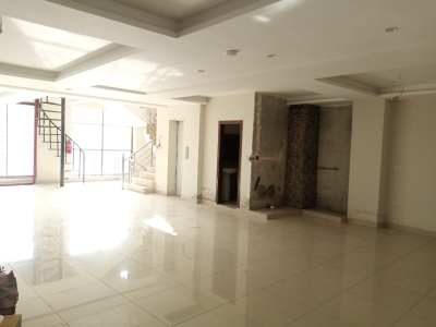 Civic Center 5 Marla plaza, Available for rent in a Bahria Phase 4 Rawalpindi 
