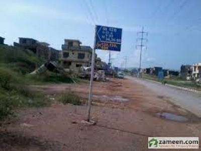 10 MARLA  DEVELOPED POSSESSION PLOT FOR SALE IN G 13/3 ISLAMABAD