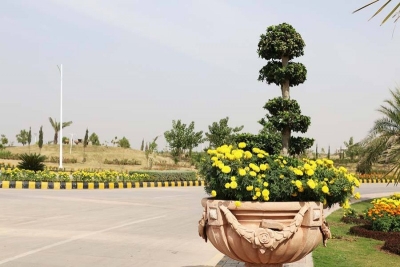 1 Kanal Developed Plot For Sale Gulberg Residencia B Block islamabad