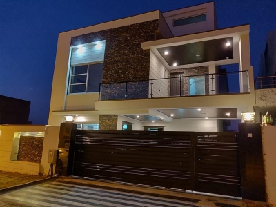 14 Marla Beautiful Luxurious House Available  For Sale in F-6/3 Islamabad