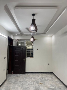 Ghouri town 5Marla first floor brand new house for rent  