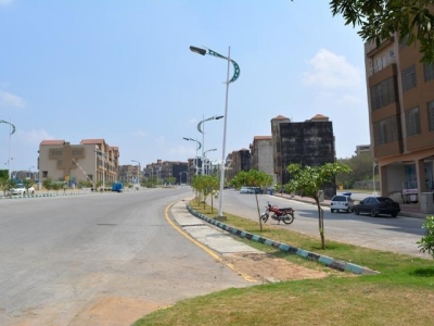 1 kANAL BEAUTIFUL PLOT FOR SALE IN STATE LIFE PHASE-2 LAHORE