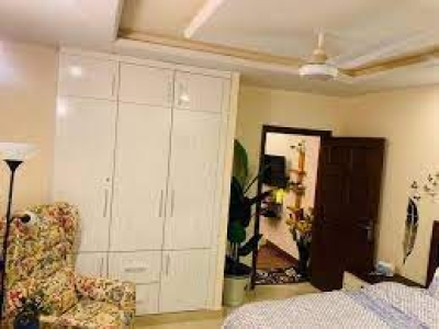 luxury 500 square feet flat available for rent in E-11/4 Islamabad 