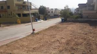 Ideally located  8 Marla Plot Available for sale In Bahria Enclave Islamabad