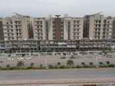 One bed apartment for sale in Diamond mall Gulberg greens Islamabad,