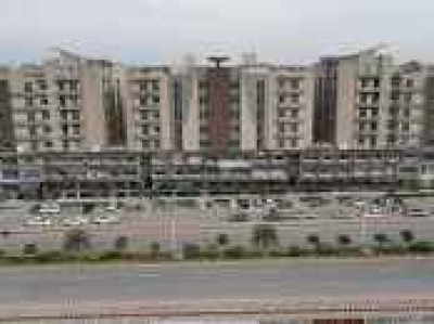 ONE BED APARTMENT FOR SALE IN LUXUS MALL & RESIDENCY GULBERG GREENS ISLAMABAD