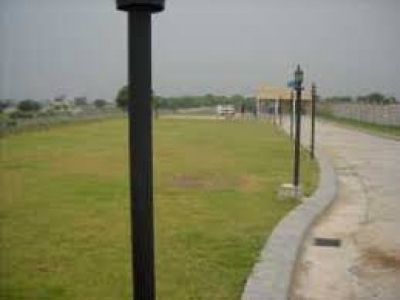 5 Marla  plot for sale in Al Makkah City Islamabad