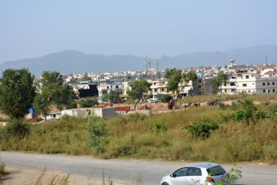 10 Marla Prime located developed plot for sale in G-14/1 Islamabad