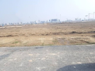 1 KANAL BEST PLOT FOR SALE IN D-BLOCK DHA 9 PRISM LAHORE.