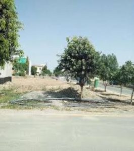 7 MARLA RESIDENTIAL PLOT ON VERY HOT LOCATION