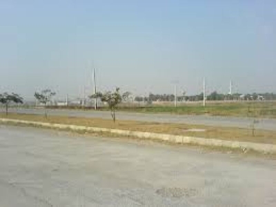 12 Marla Plot for sale in g 14 Islamabad